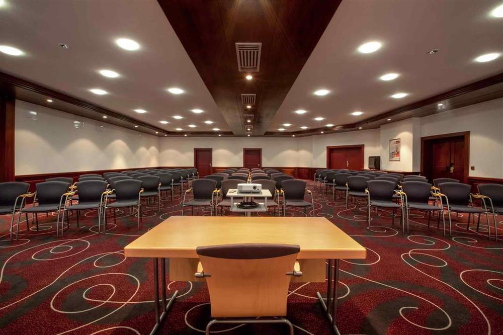 Mercure Süd Messe 4*