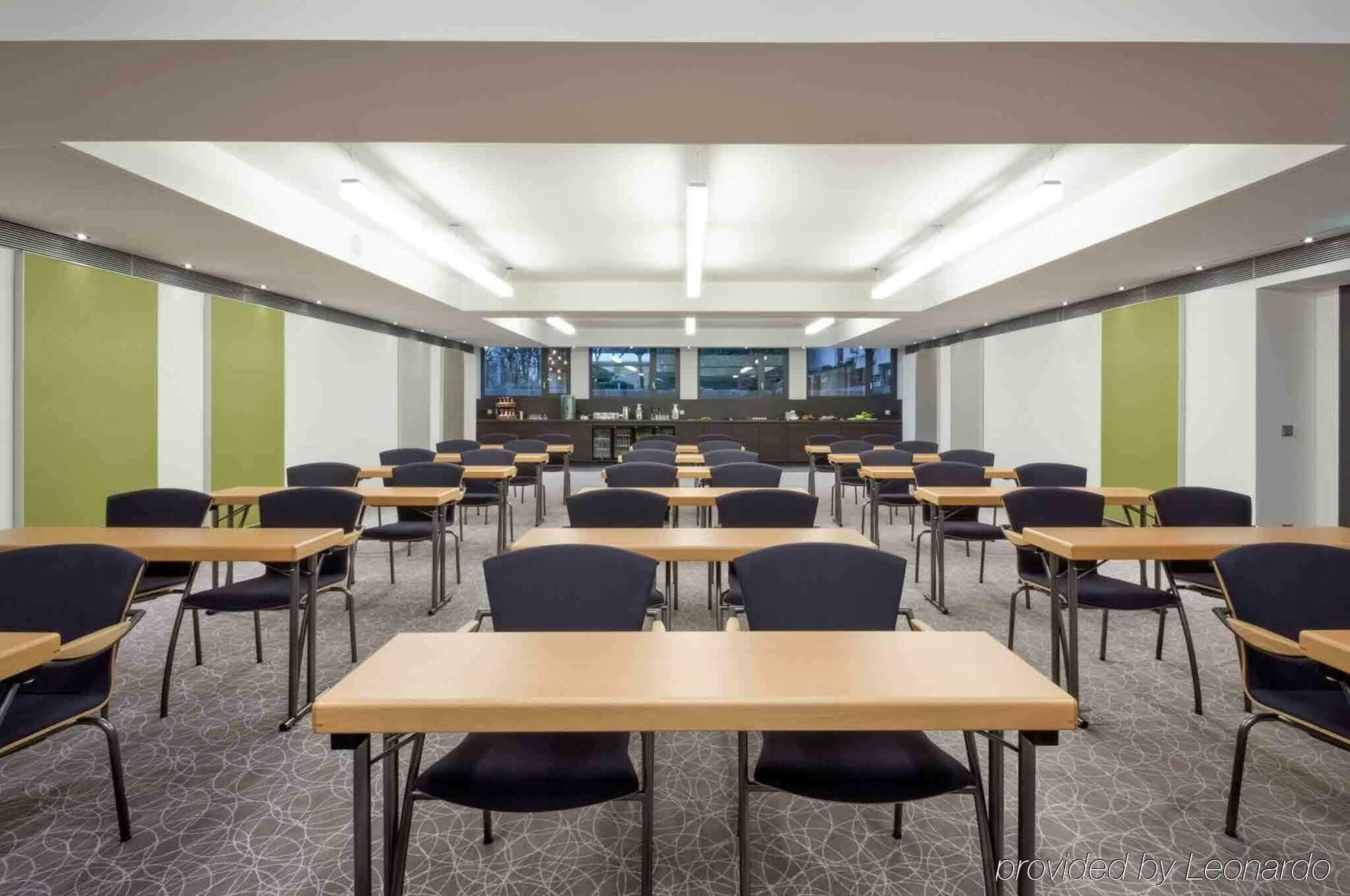 Hotel Mercure Süd Messe 4*